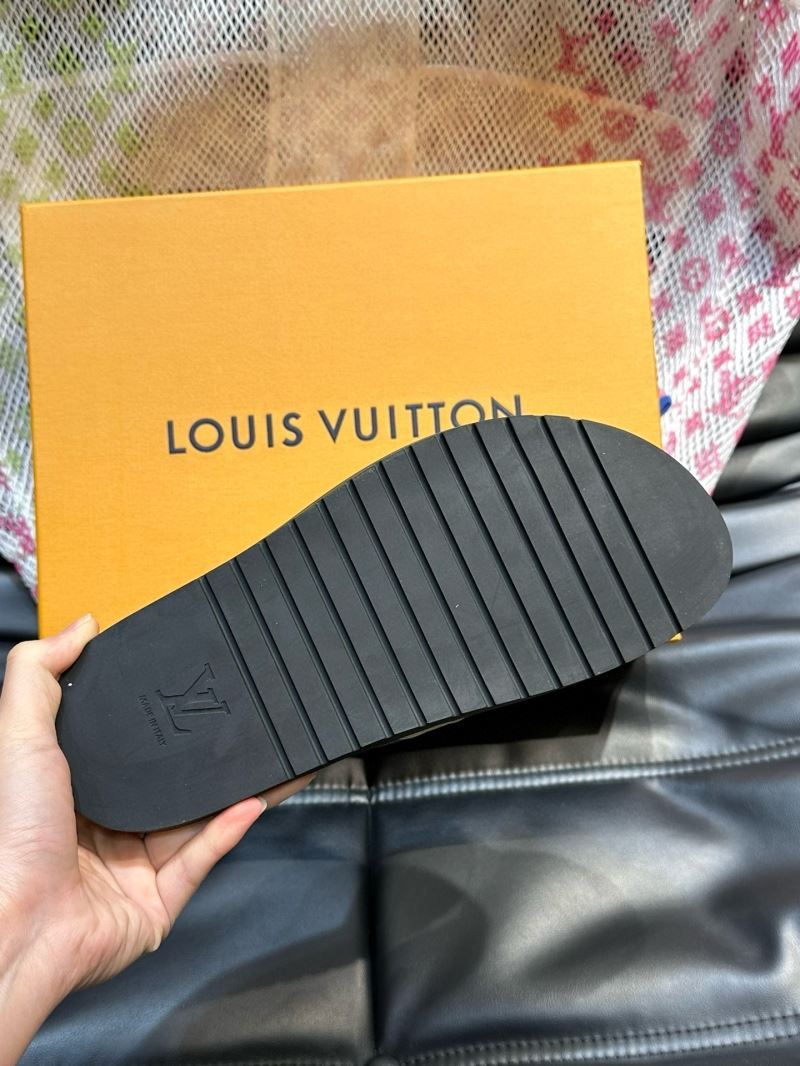 Louis Vuitton Slippers